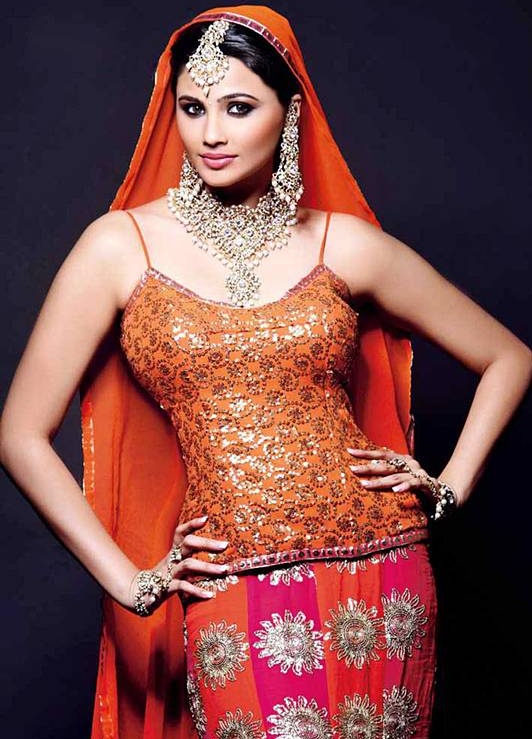 Daisyshah_hot_gallery