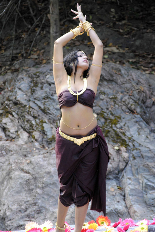 Actress Haripriya