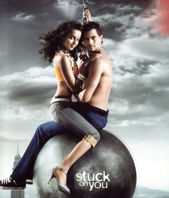 BOLLYWOOD ACTRESS IN SEXY JEANS