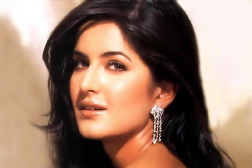 Katrina-Kaif-Beautiful-Lips