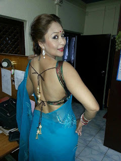 OUTSTANDING SAREE BACKLESS COLLECTION