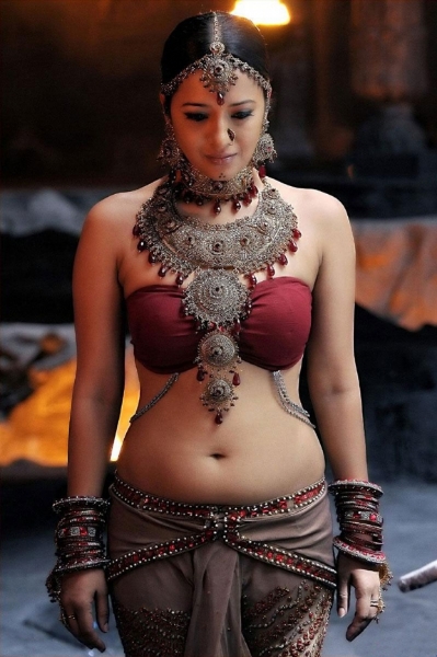 South Indian actresses Navel Show Pictures