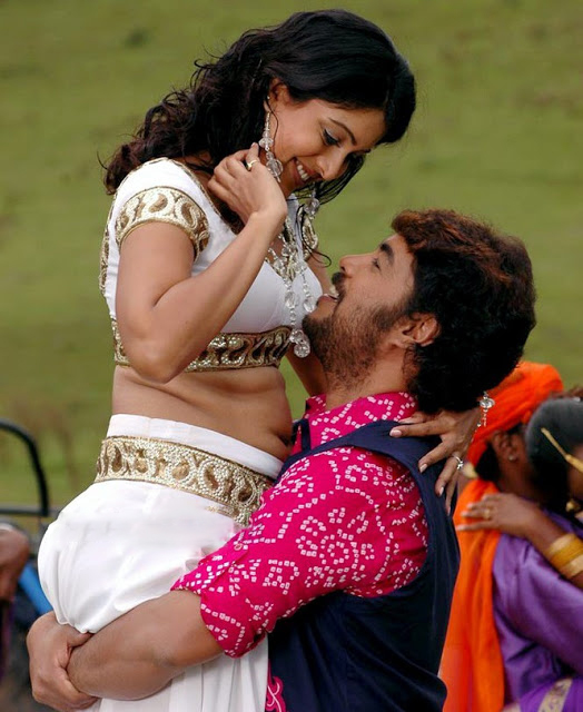 Tamil Actress Sheryl Brindo Masala Pic