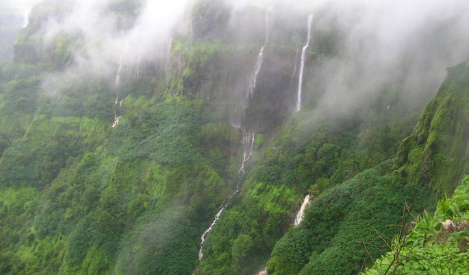 Amboli Weekend Getaways from Mumbai