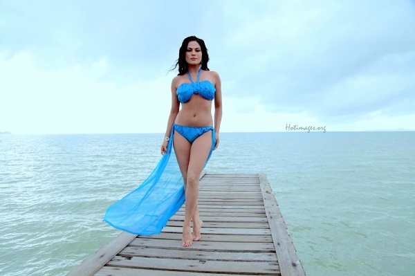 actress-veena-malik-hot-images actress-veena-malik-hot-images