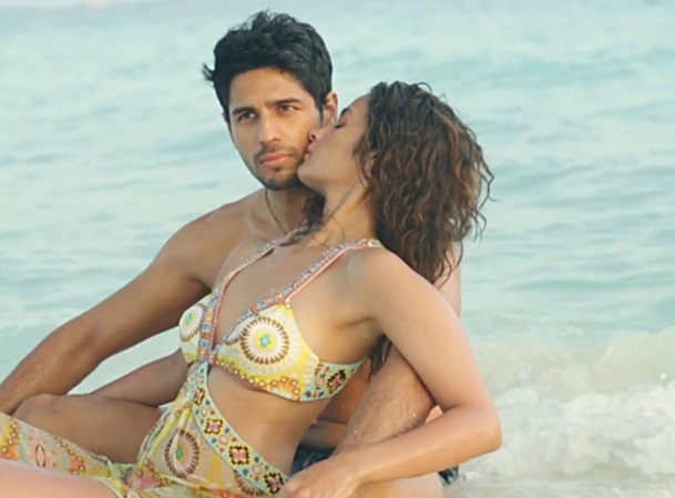 alia-bhatt-hot-bikini-photoshoot-2016-sidharth-hd-wallpapers-vogue-video alia-bhatt-hot-bikini-photoshoot-2016-sidharth-hd-wallpapers-vogue-video