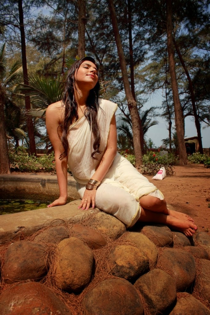 anjana-spicy-wet-photos