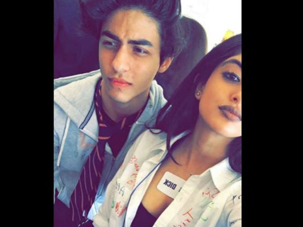 aryan-khan-and-navya-naveli-seen-together-pics aryan-khan-and-navya-naveli-seen-together-pics