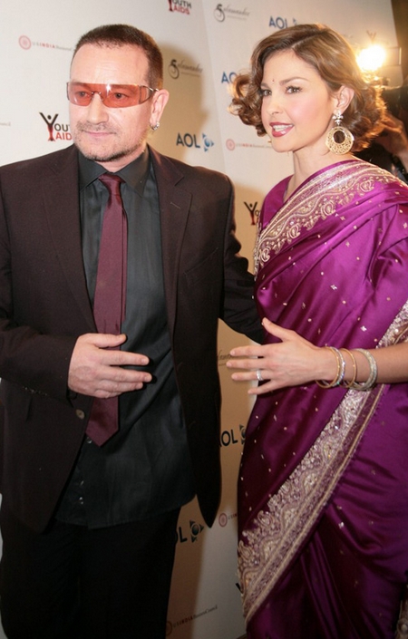 Ashley Judd in a beautiful benarasi sari – with Bono