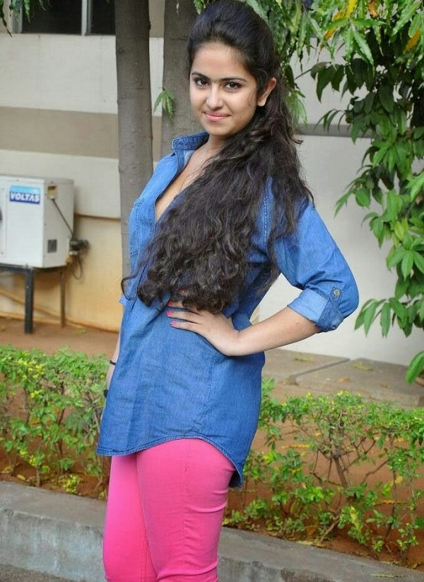 avika-gor-hot-photos