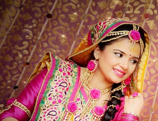 best-beautiful-flower-jewellery-designs-for-indian-bride-wedding best-beautiful-flower-jewellery-designs-for-indian-bride-wedding