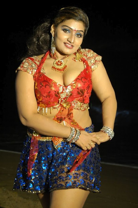BOLLYWOOD HOT ACTRESS LATEST WALLPAPER