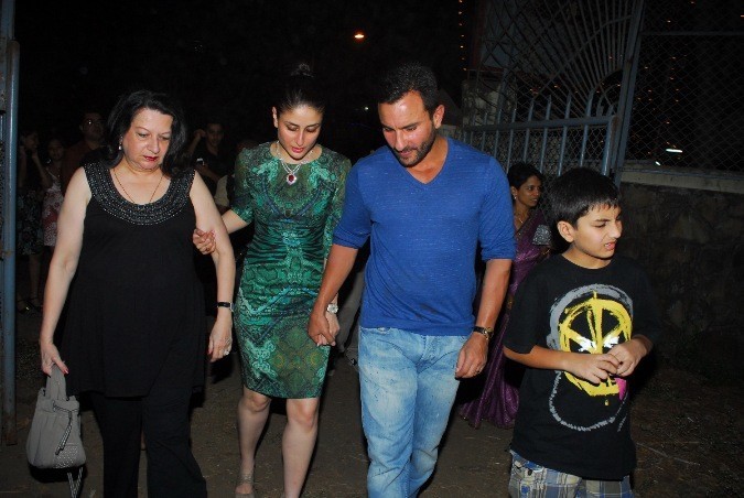 bollywood-stars-and-their-family-pics bollywood-stars-and-their-family-pics