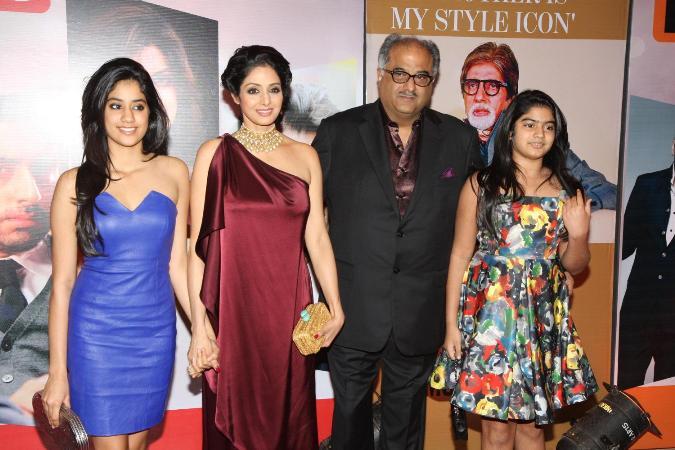 bollywood-stars-and-their-family-pics bollywood-stars-and-their-family-pics