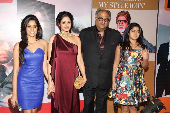 bollywood-stars-and-their-family-pics