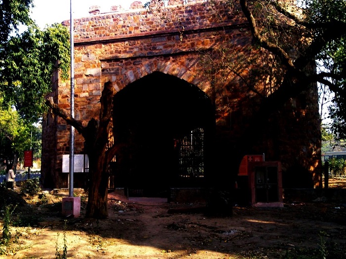 Khooni Darwaza