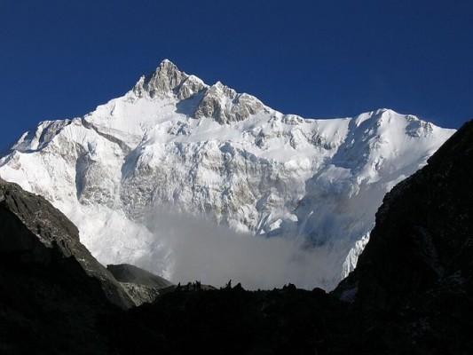 Kangchenjunga Mountain – Land of Himalayan Kangchenjunga Mountain – Land of Himalayan