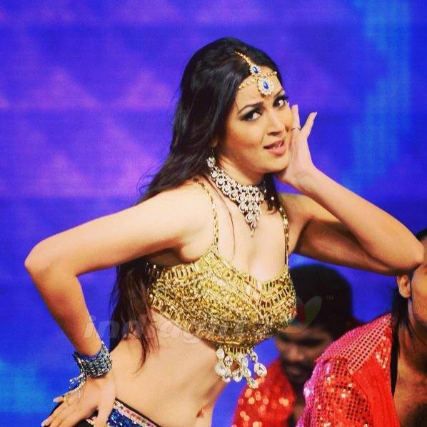 Maryam-Zakaria-Grand-Masti-Heroine (Actress) Maryam-Zakaria-Grand-Masti-Heroine (Actress)