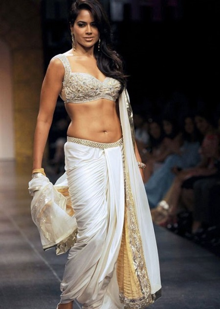 sameera reddy hot in white saree