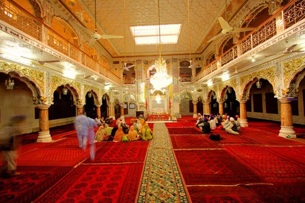 sapne-mein-mandir-dekhne-ka-kya-matlab-hota-hai sapne-mein-mandir-dekhne-ka-kya-matlab-hota-hai