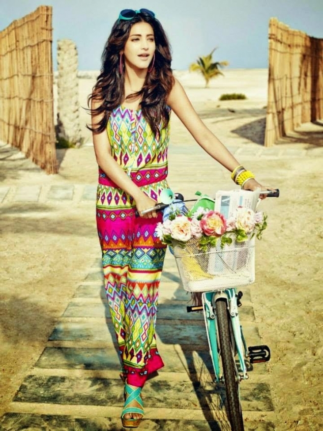 shruthi-hassan-glam-photoshoot