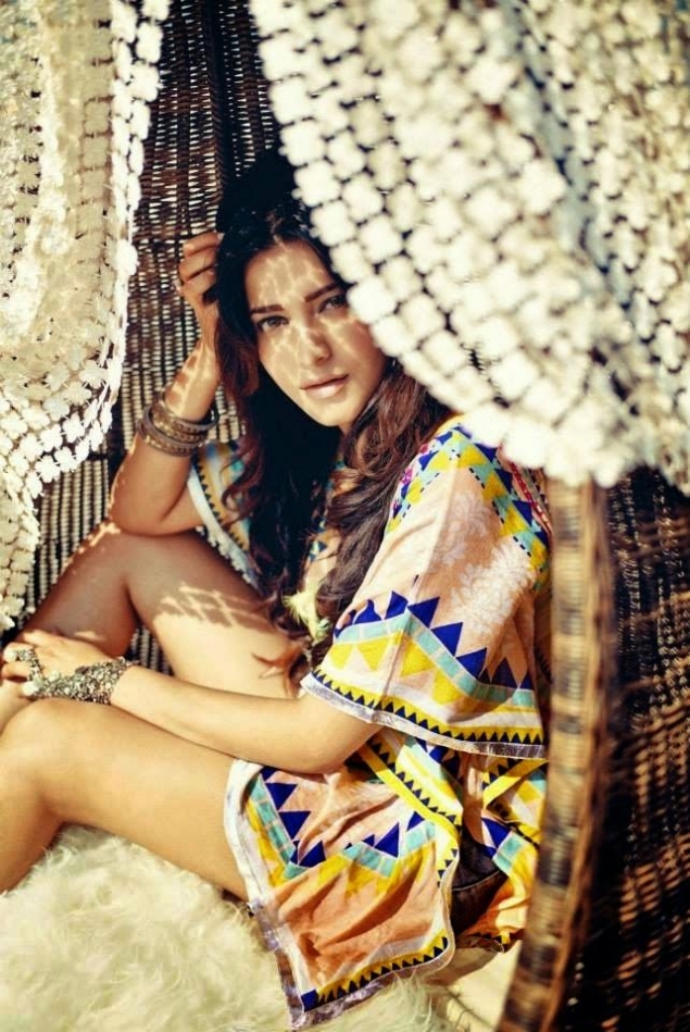 shruthi-hassan-glam-photoshoot