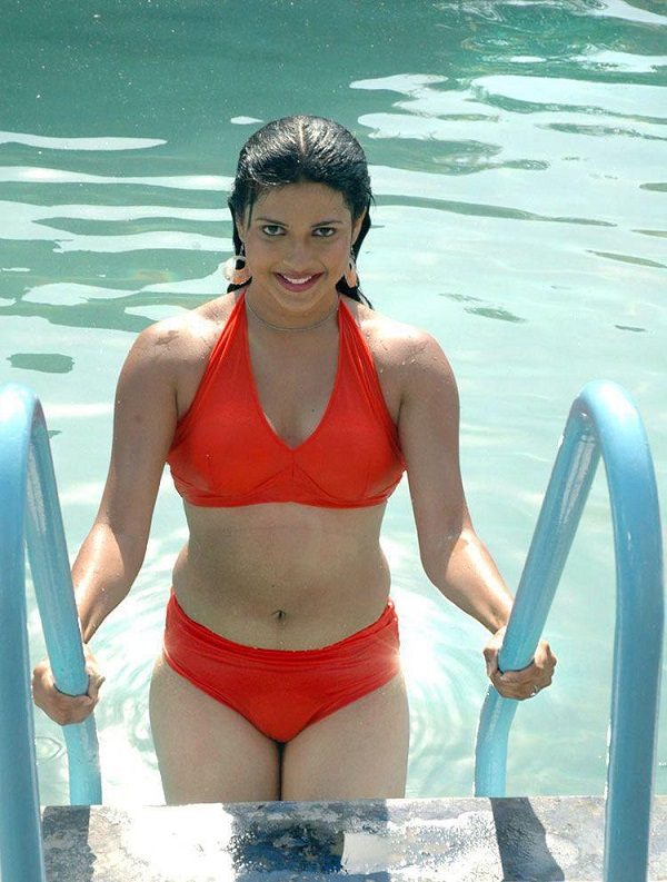 SOUTH INDIAN BIKINI GIRLS PHOTO GALLERY