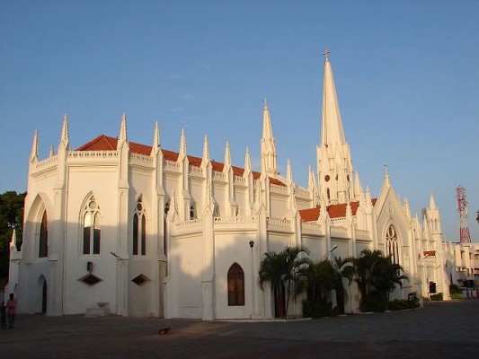 top-20-astonishing-stunning-churches-india top-20-astonishing-stunning-churches-india