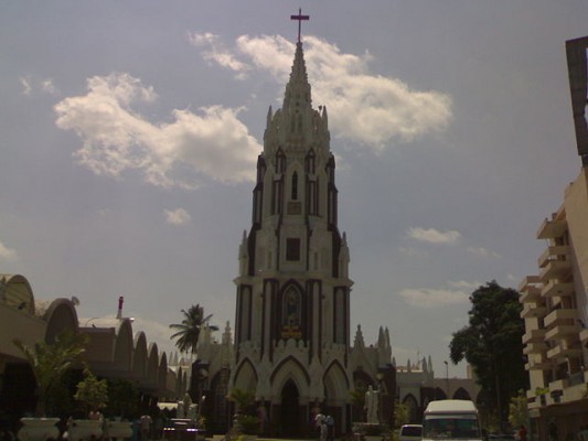 top-20-astonishing-stunning-churches-india top-20-astonishing-stunning-churches-india