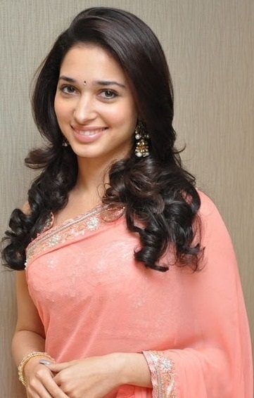 Top 25 Indian Beauties Looking Gorgeous in Traditional Saree Top 25 Indian Beauties Looking Gorgeous in Traditional Saree