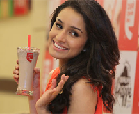 Top 10 Sexiest Bollywood Actresses 