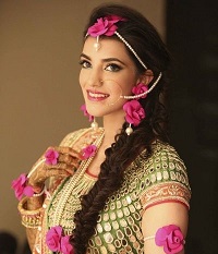 Beautiful Flower Jewellery Designs For Indian Brides Wedding Ceremony