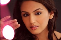 Hot New Sensation Huma Qureshi Pics