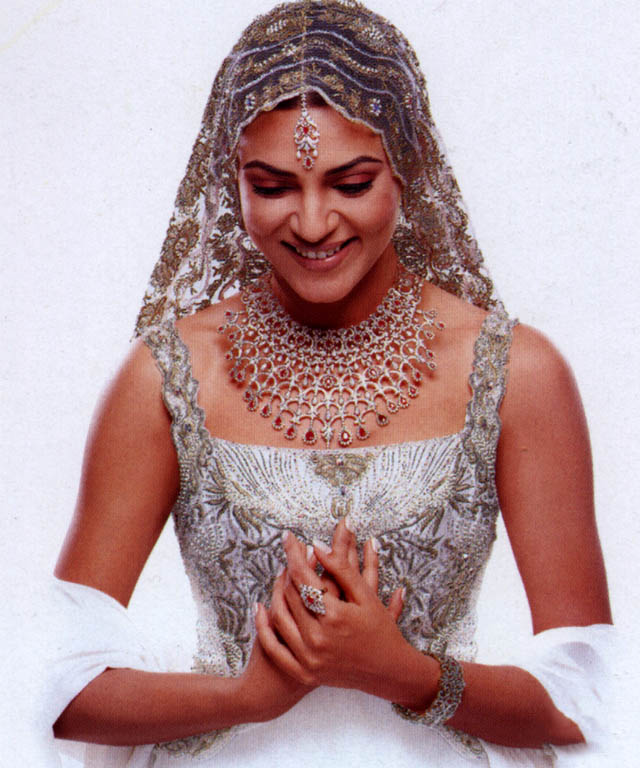 Bollywood Actresses in Bridal Dresses: Charming Celebrities