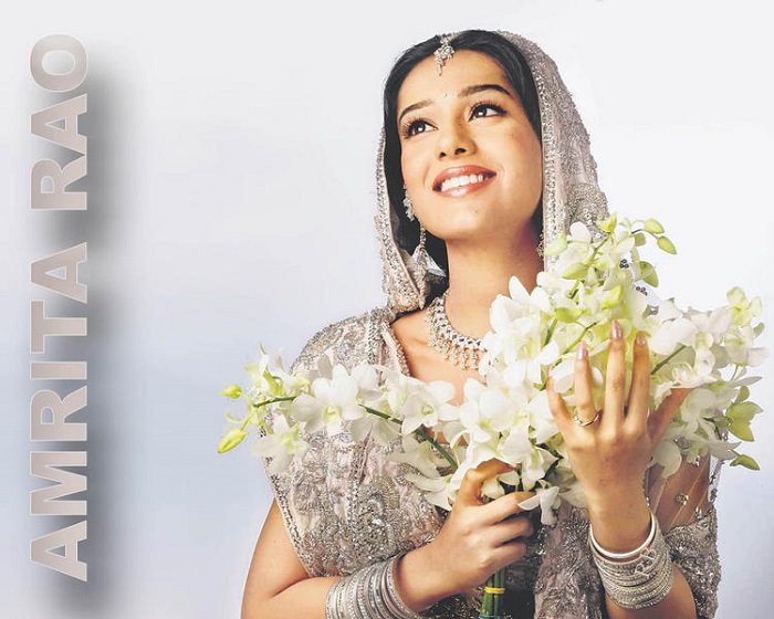 Bollywood Actresses in Bridal Dresses: Charming Celebrities