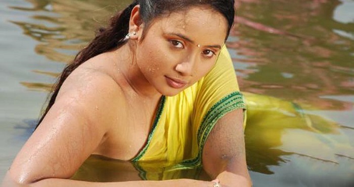 hot bhojpuri heroine