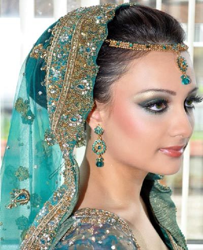 Beautiful Indian Hairstyles For Girls