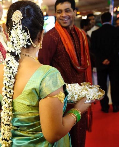 Beautiful Indian Hairstyles For Girls