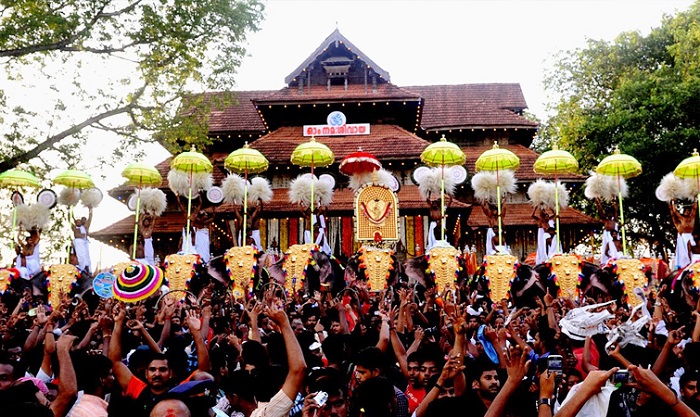 Thrissur Pooram, Kerala
