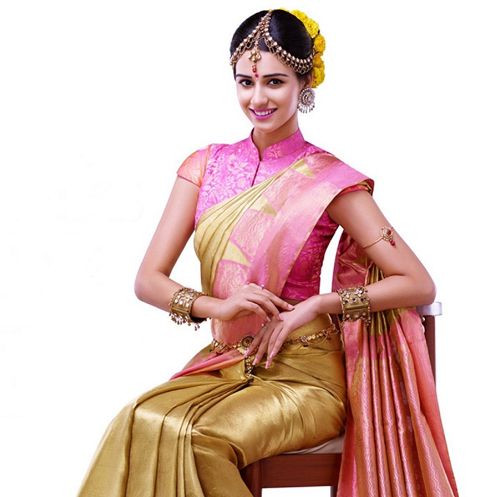 Disha Patani Hot Pics