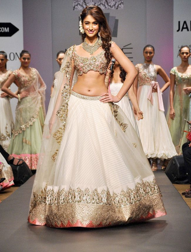 ileana d cruz lehenga