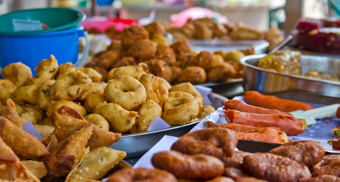 21 Mind Blasting Indian Street Foods That Will Make You Run For A Bite!