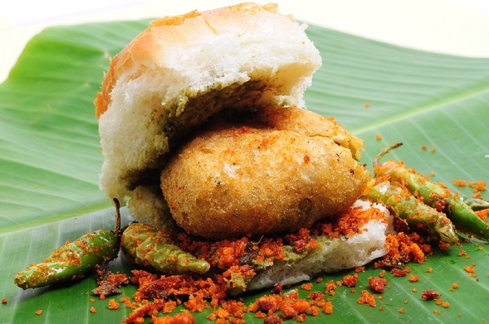 21 Mind Blasting Indian Street Foods That Will Make You Run For A Bite!