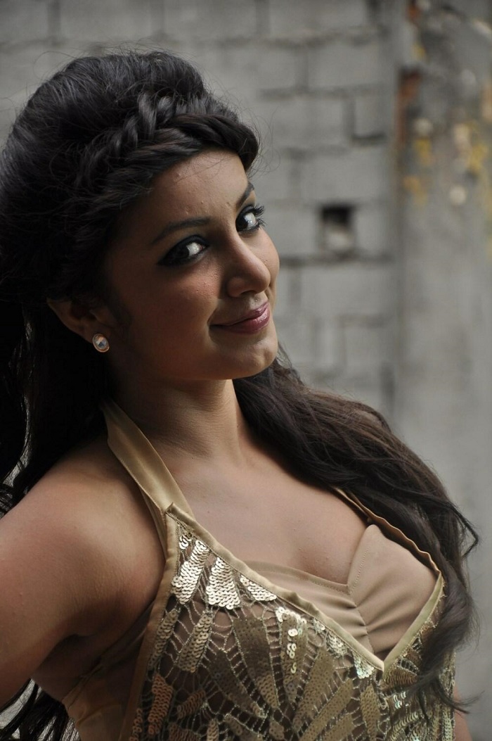 Tejaswi Madivada Latest Hot Gallery