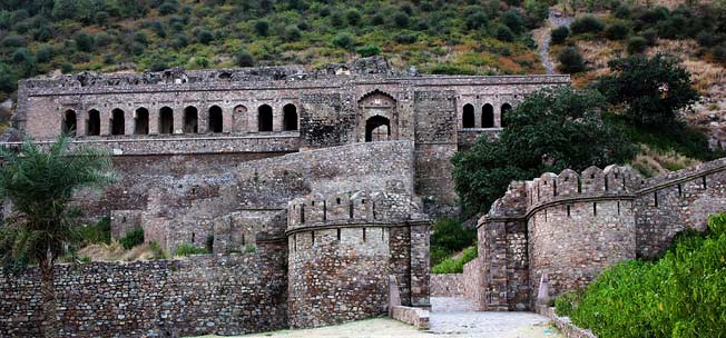 Bhangarh haunted places in India