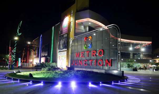 biggest mall in india Metro Junction