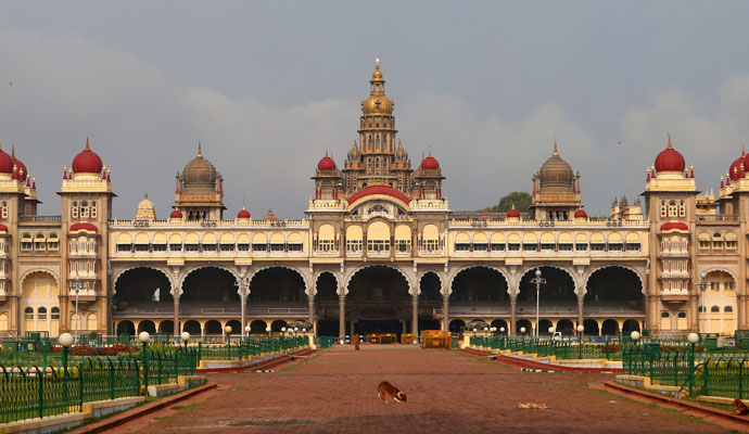 palaces of india