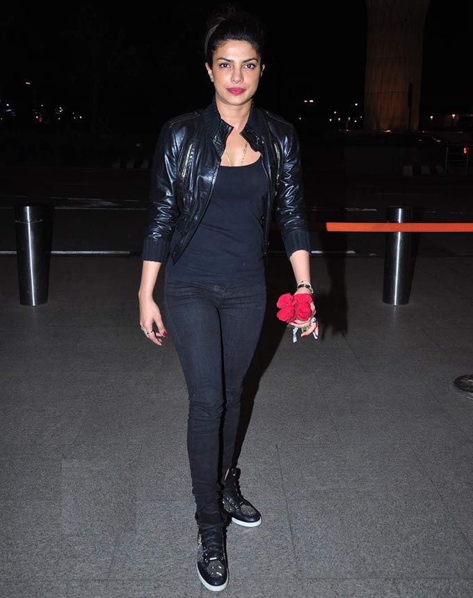 priyanka airport style