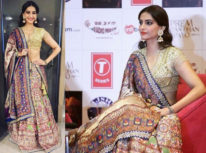 Sonam kapoor in bridal look outfit