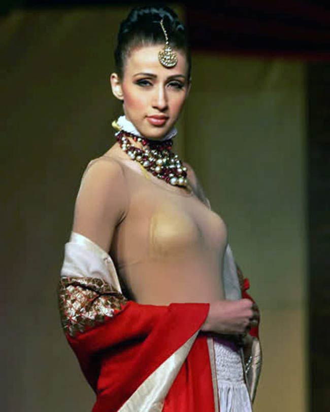 Alesia Raut hot cleavage